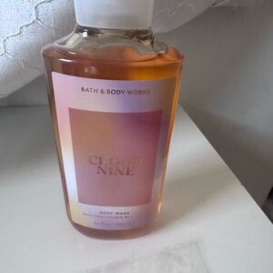 Bath & Body Works Cloud Nine Body Wash 10 oz SEALED